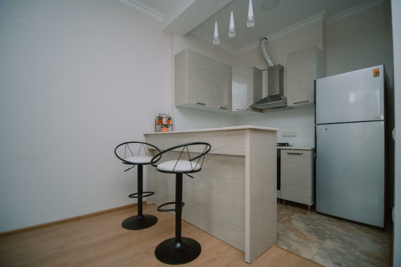 Giorgi Home Батумі Екстер'єр фото